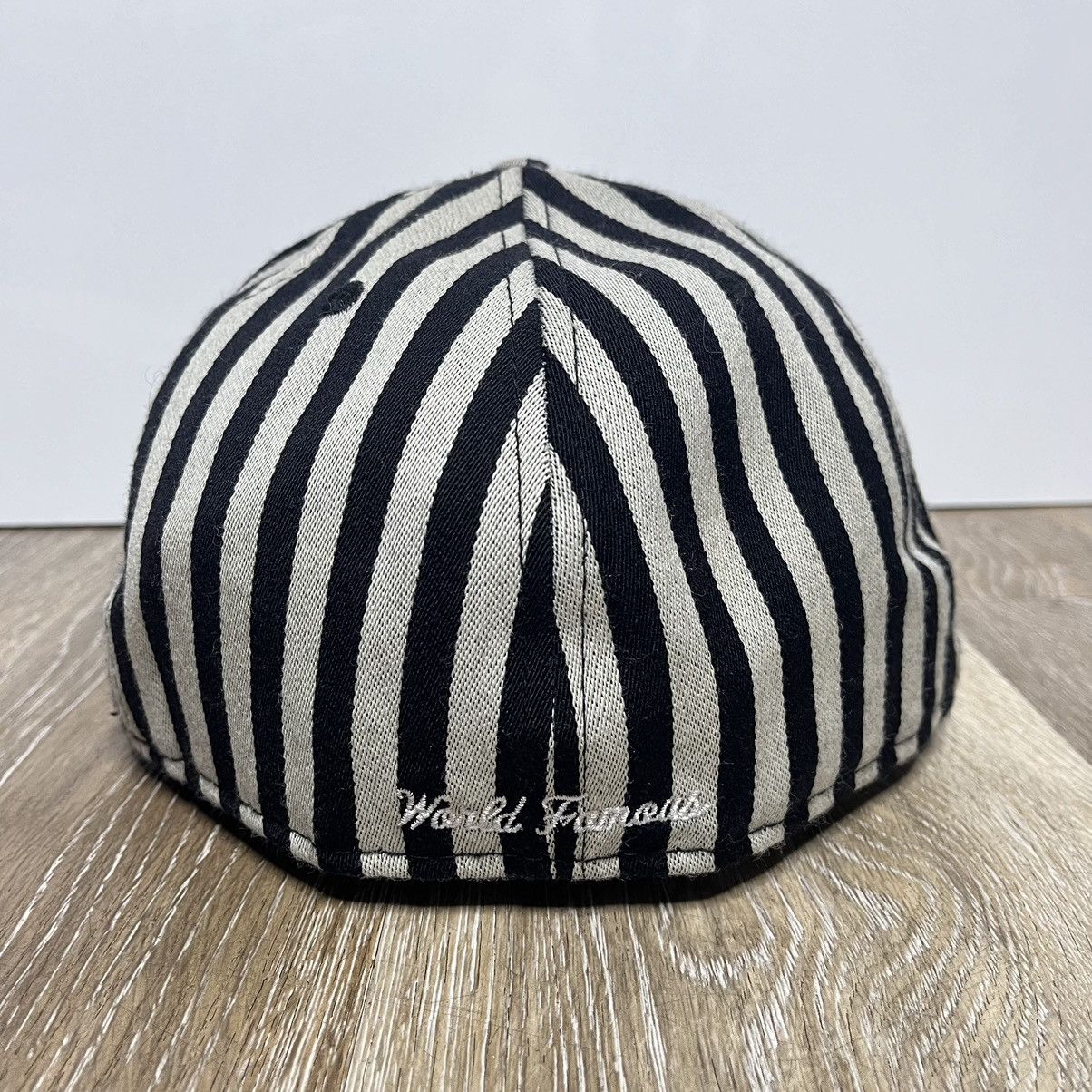 Supreme × Vintage 2013 supreme world champs fitted Size ONE SIZE - 3 Thumbnail