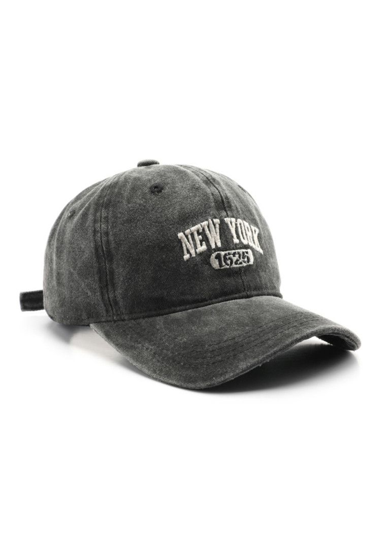Other New York Embroidered Black Adjustable Baseball Cap Size ONE SIZE - 1 Thumbnail