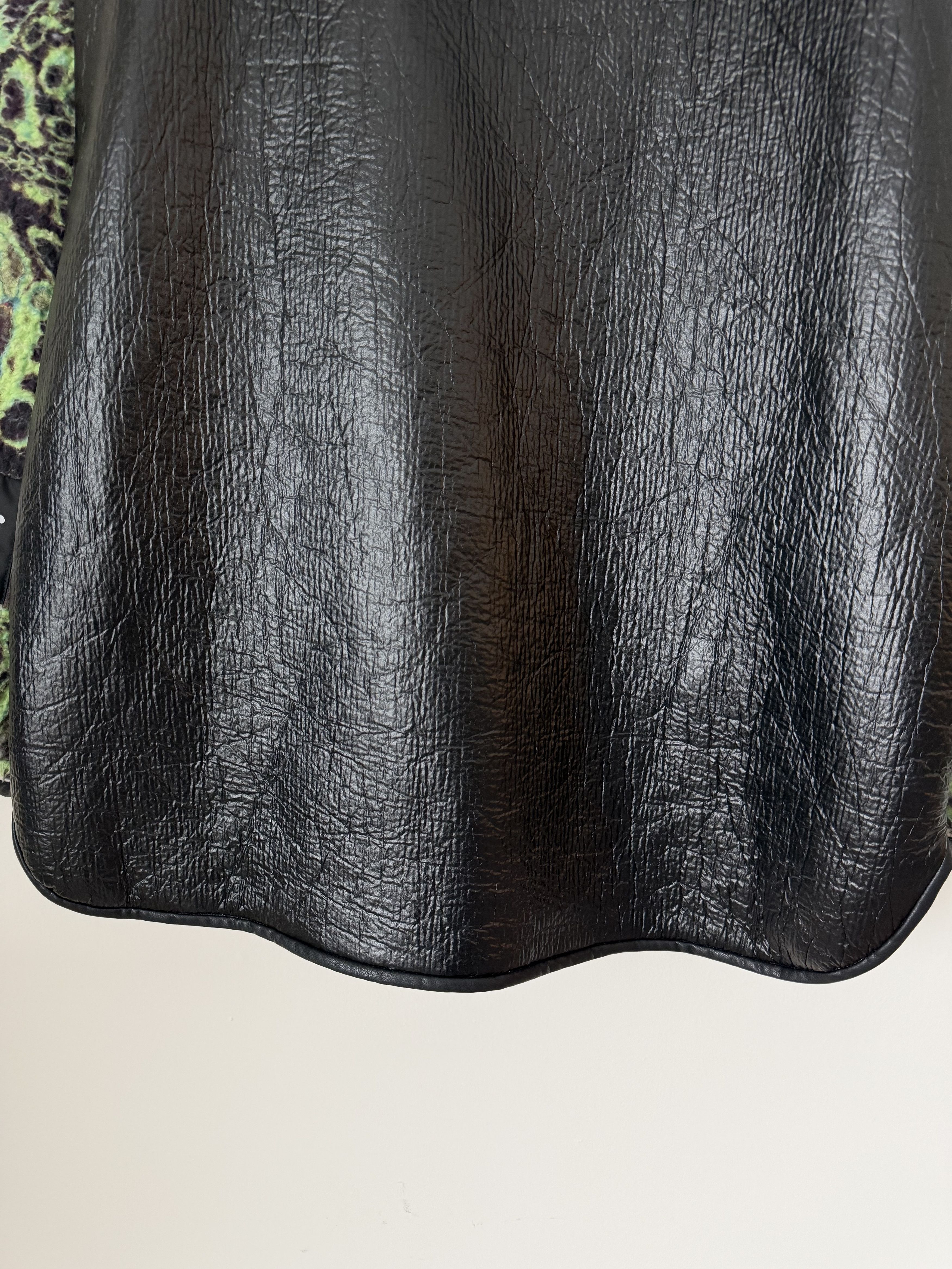 Acne Studios Acne Studios Odovo Coated Soft Teddy Jacket in Green Black Size US S / EU 44-46 / 1 - 8 Thumbnail