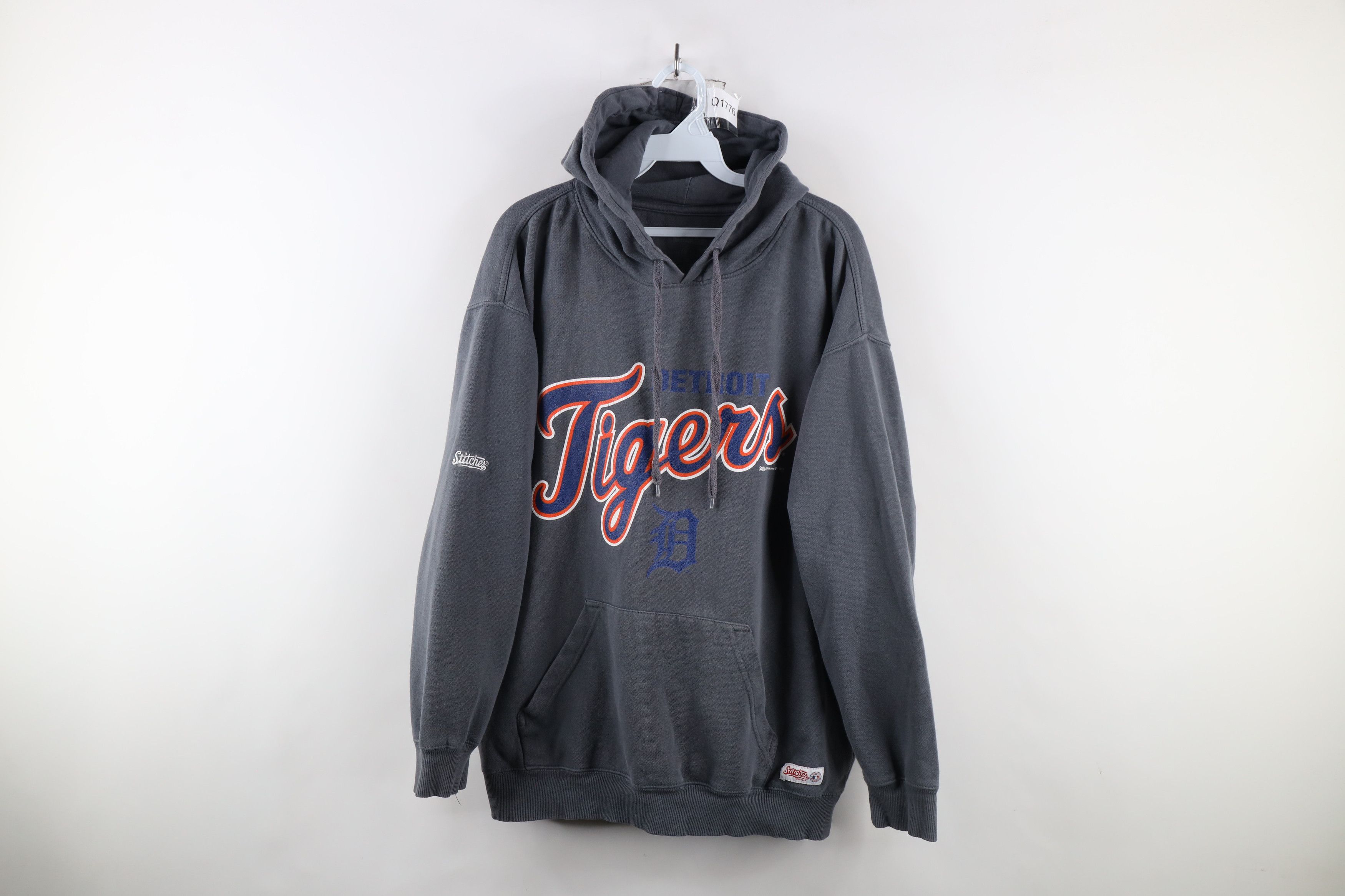 Vintage Vintage Y2K Out Detroit Tigers Baseball Hoodie Sweatshirt Size US XL / EU 56 / 4 - 1 Thumbnail