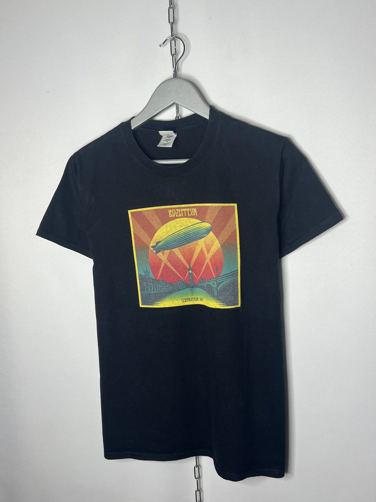 Gildan × Led Zeppelin × Vintage 🔥Vintage Led Zeppelin Celebration Day 2012 Rock Tee 🔥 Size US M / EU 48-50 / 2 - 2 Thumbnail