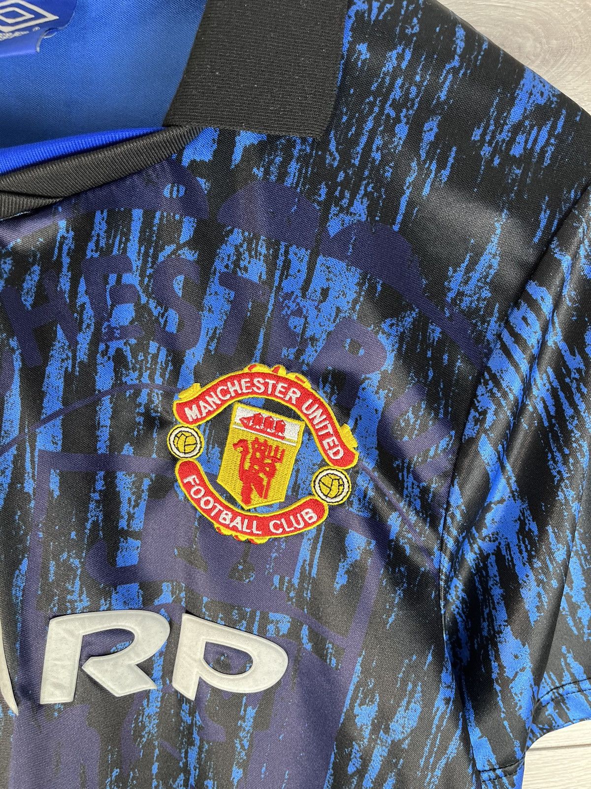 Umbro Vintage men’s soccer jersey Umbro FC Manchester United L Size US L / EU 52-54 / 3 - 9 Thumbnail