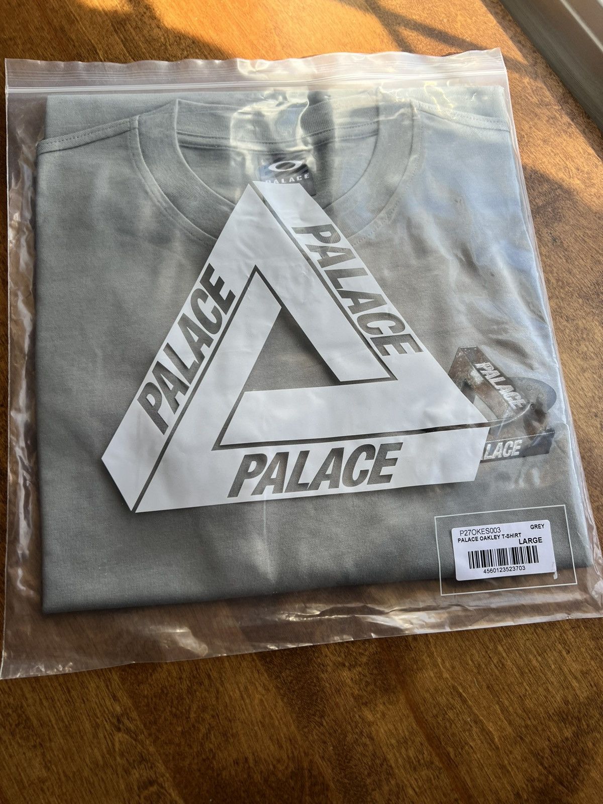 Oakley × Palace Palace Oakley T-Shirt Grey Size US L / EU 52-54 / 3 - 3 Thumbnail