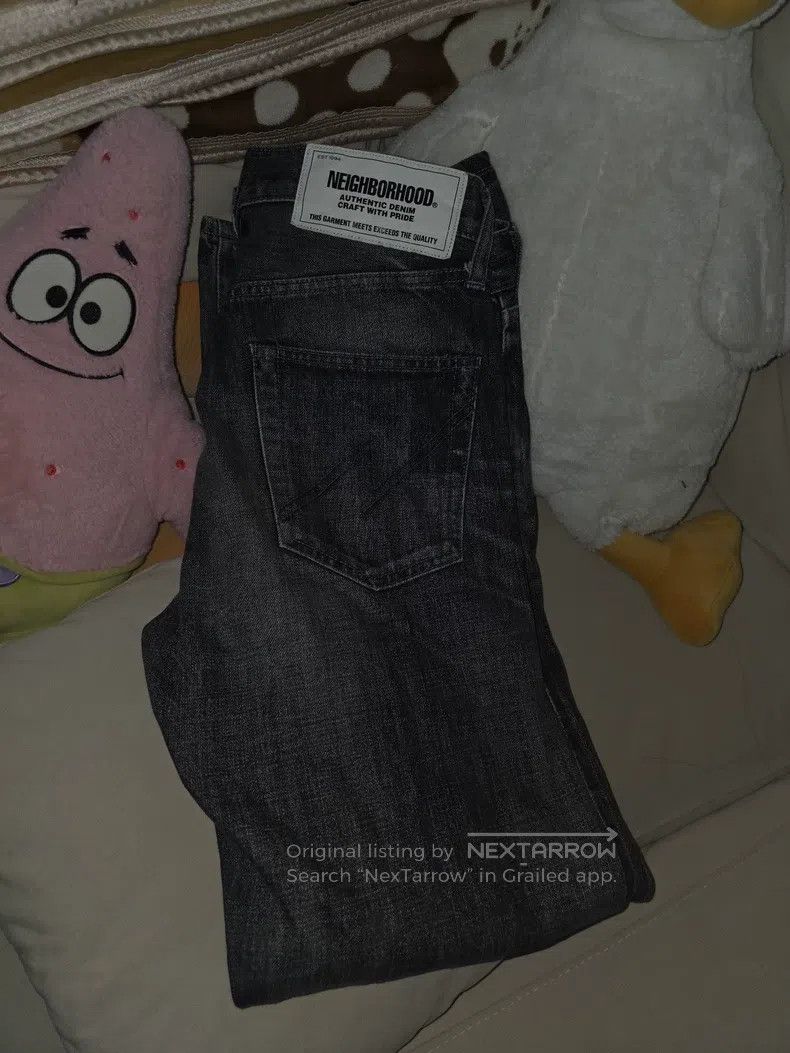 Neighborhood Neighborhood size S Jeans Size US 27 - 3 Thumbnail