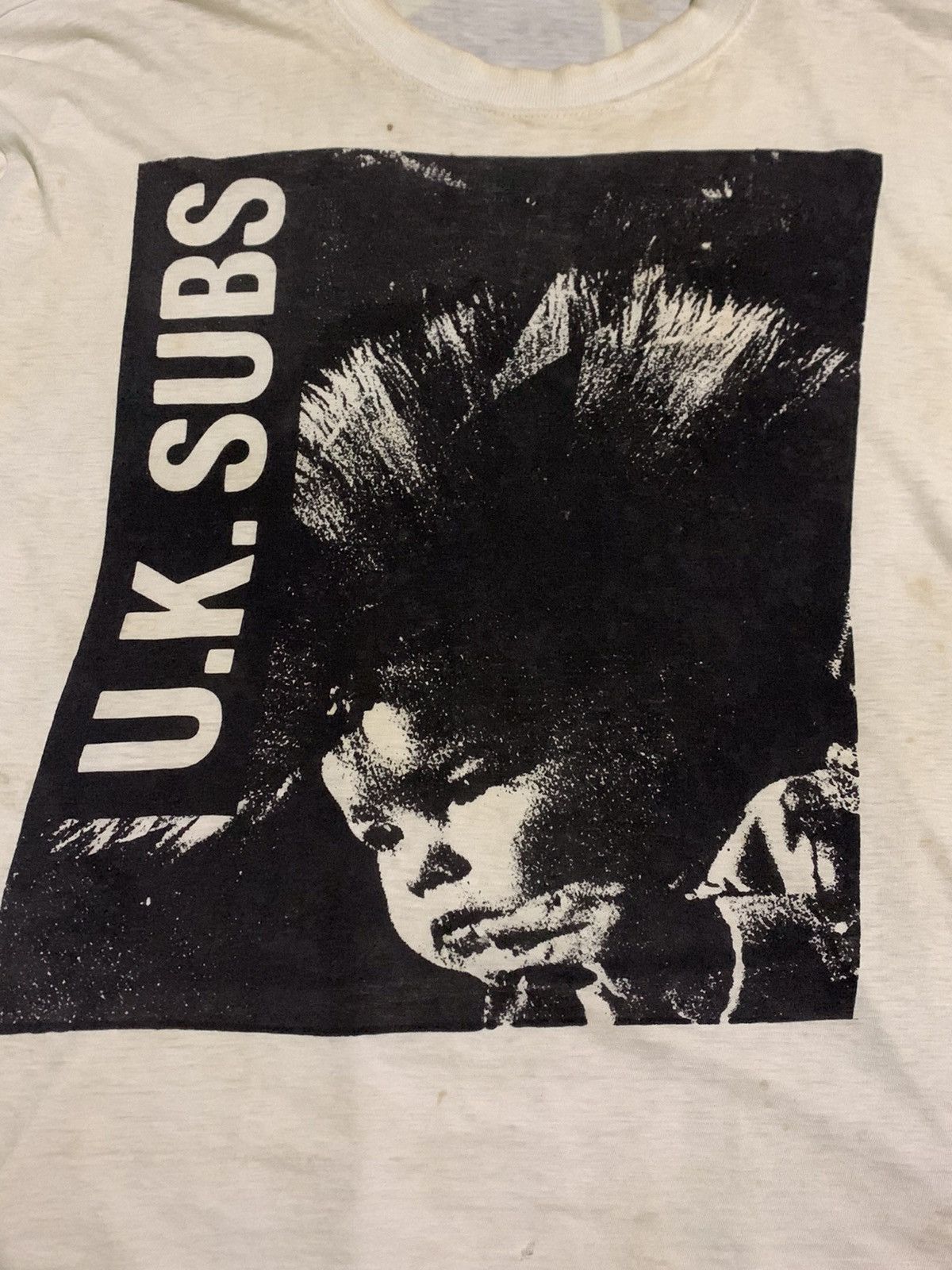 Band Tees Vintage 80s UK Subs Paper Thin Punk T Shirt Size US XL / EU 56 / 4 - 2 Thumbnail