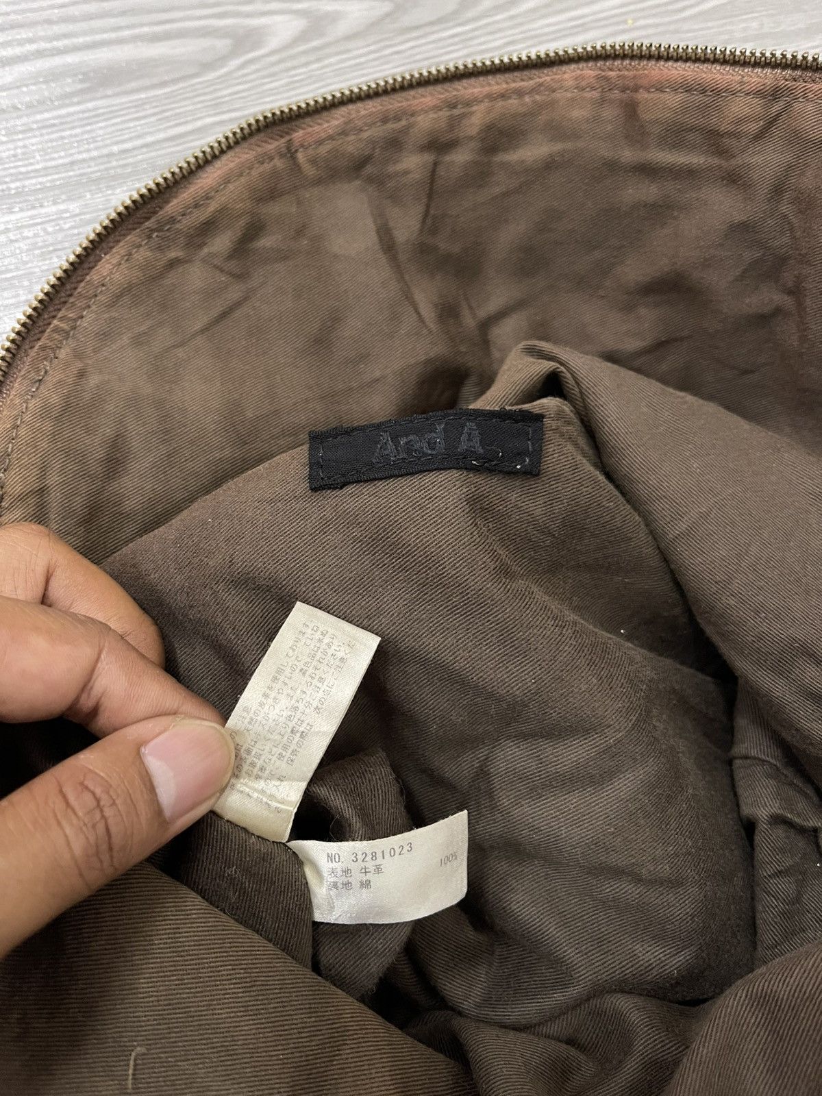 And A × Genuine Leather × Japanese Brand Leather Messenger Crossbody bag Size ONE SIZE - 15 Thumbnail
