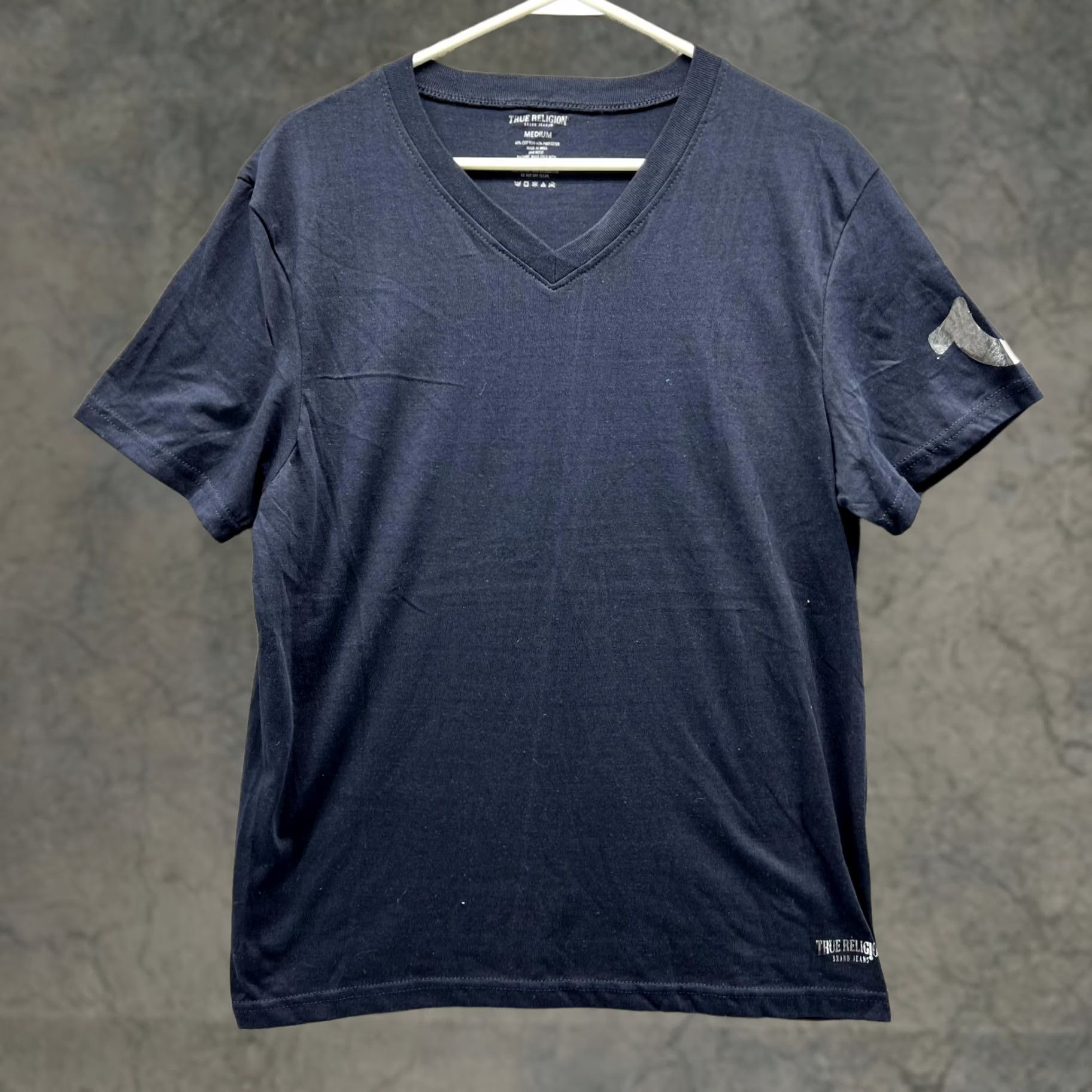 True Religion True Religion Shirt Men M Blue Navy V-Neck Short Sleeve Tee Cotton Polyester Logo Size US M / EU 48-50 / 2 - 1 Thumbnail