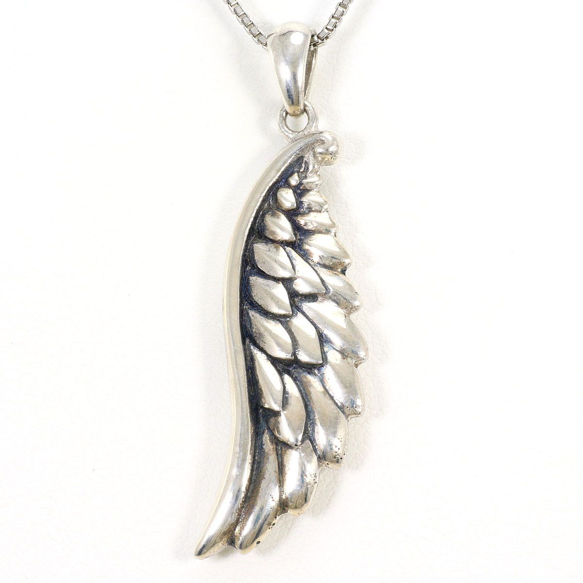 Other Other Silver Feather Necklace Precious Metal Necklace DUTY FREE for USA Size ONE SIZE - 1 Thumbnail