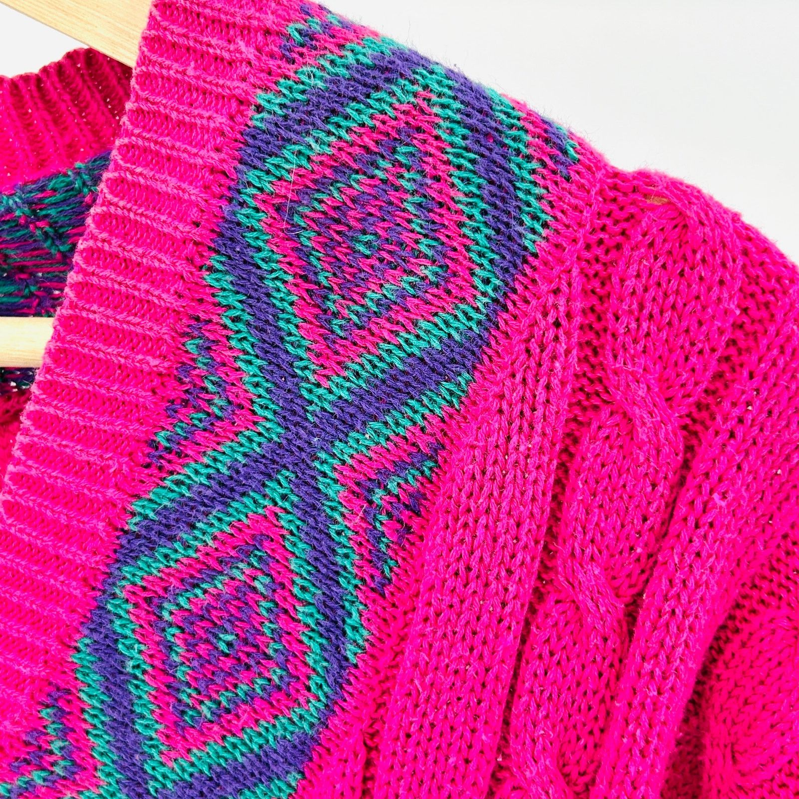 Vintage 80s Leon Levin Fuchsia Ramie Cotton Cable Knit Sweater Size M / US 6-8 / IT 42-44 - 2 Thumbnail