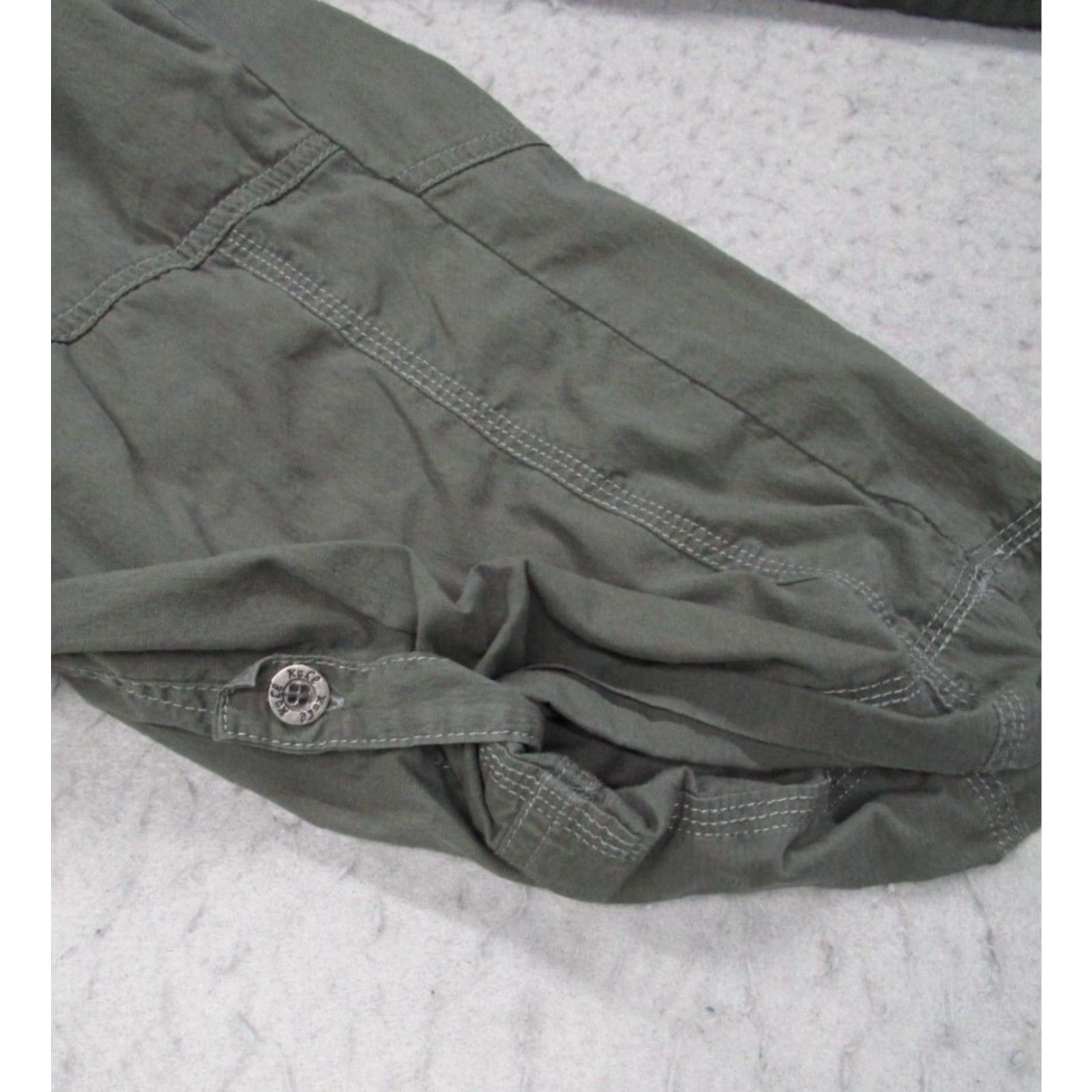 Vintage VINTAGE Kuhl Women's Cargo Capris Pants Size 10 Green Cotton Nylon Utility Hike Workwear Size 32" / US 10 / IT 46 - 5 Thumbnail