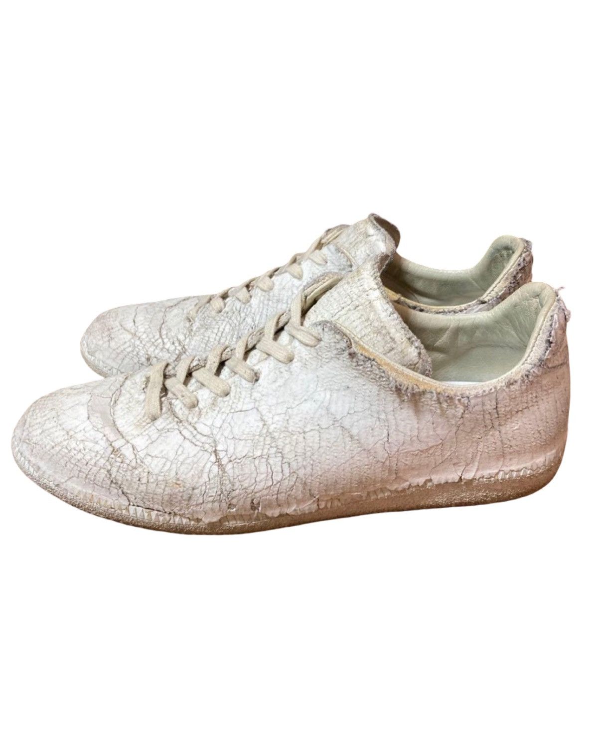 Maison Margiela 🔥RARE🔥 Maison Margiela Painted GATs Size US 9 / EU 42 - 2 Thumbnail