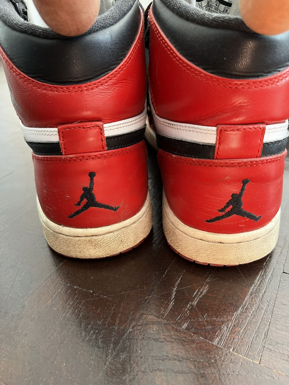Nike Jordan air chicago 2013 Size US 10 / EU 43 - 4 Thumbnail