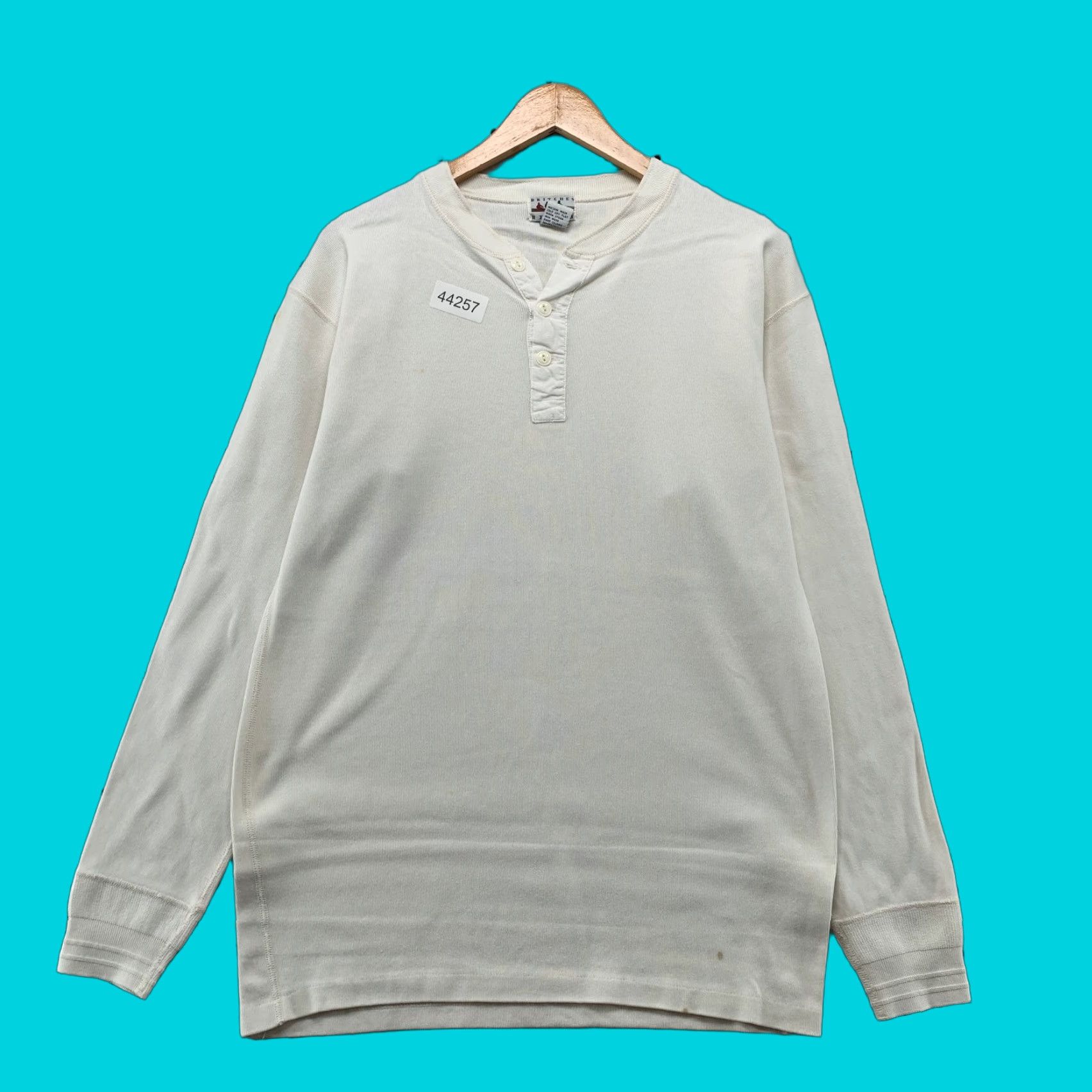 Vintage VINTAGE Britches Henley Pullover Shirt Mens XL White Heavyweight Knit Cotton - 90s Era, Hand Made Hong Kong Mens XL White Size US XL / EU 56 / 4 - 1 Thumbnail