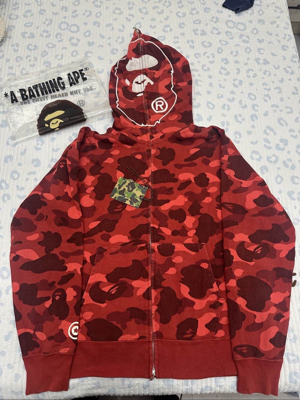 Bape A BATHING APE Red Camo Full Zip Hoodie Size XL Size US XL / EU 56 / 4 - 1 Thumbnail