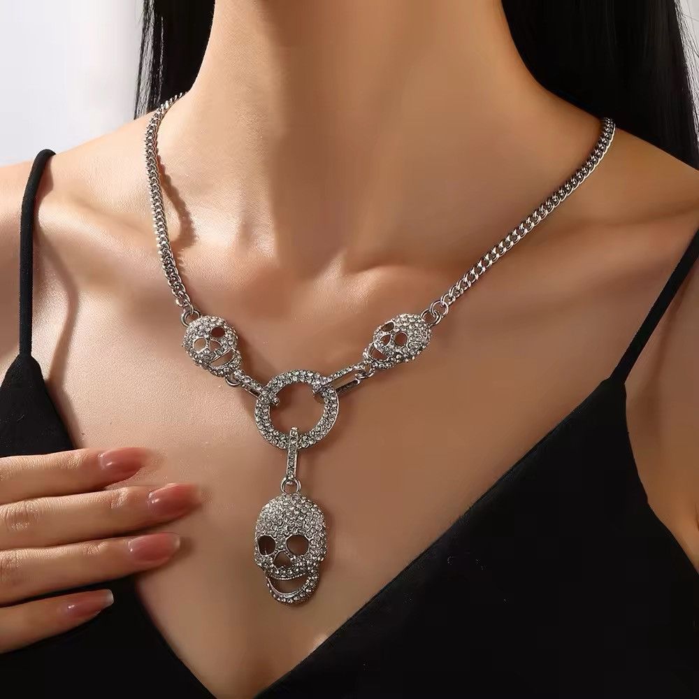 Jewelry Trendy Shiny Rhinestone Skull Pendant Necklace Size ONE SIZE - 1 Thumbnail