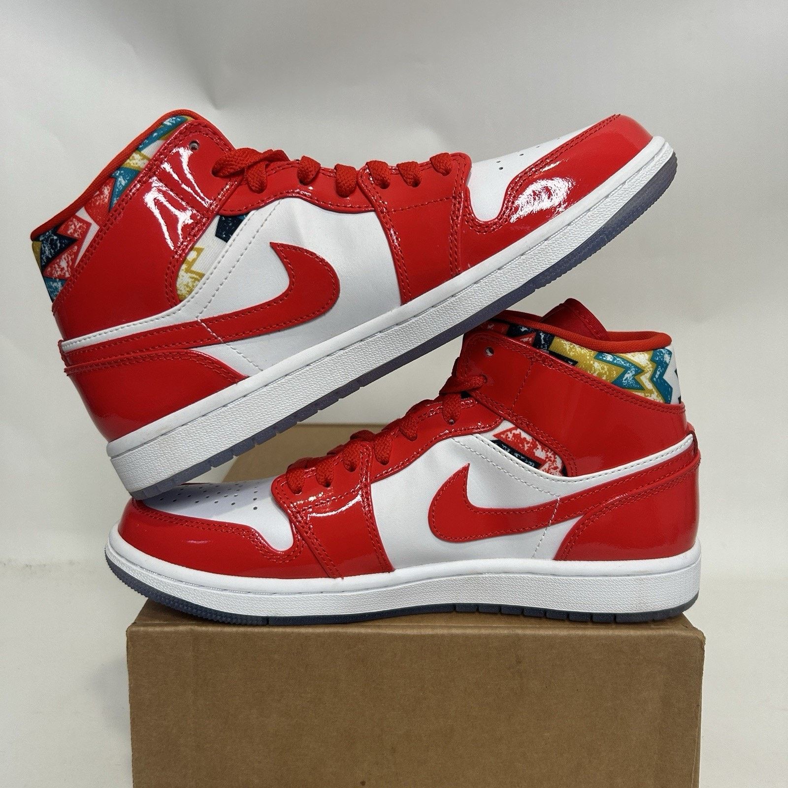 Jordan Brand Nike Air Jordan 1 Retro Mid SE “Barcelona Sweater Red White” Size US 8 / EU 41 - 3 Thumbnail