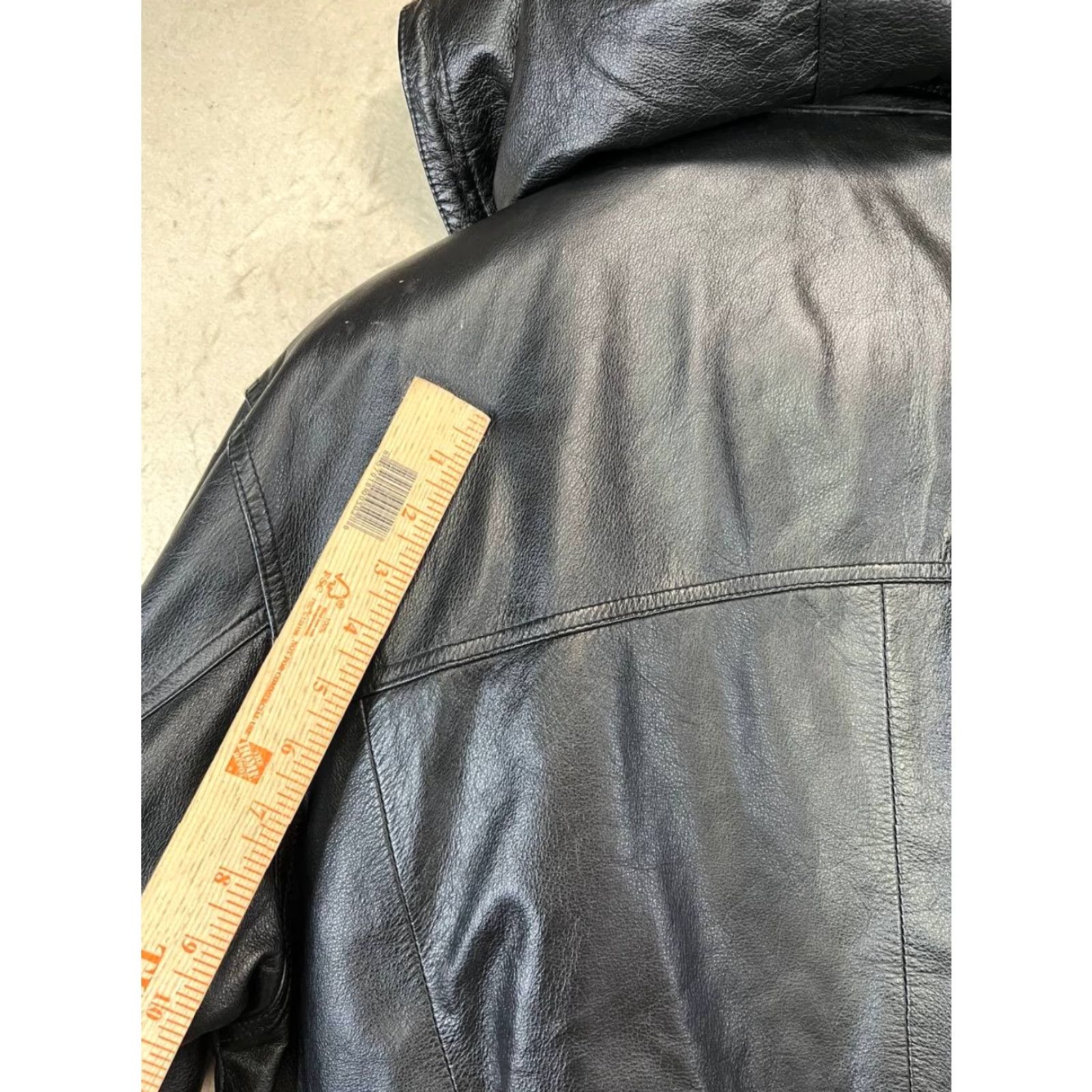 Vintage VINTAGE Wilsons Black Leather Insulated Lined Belted Heavy Jacket Parka Men Size L Size US L / EU 52-54 / 3 - 6 Thumbnail