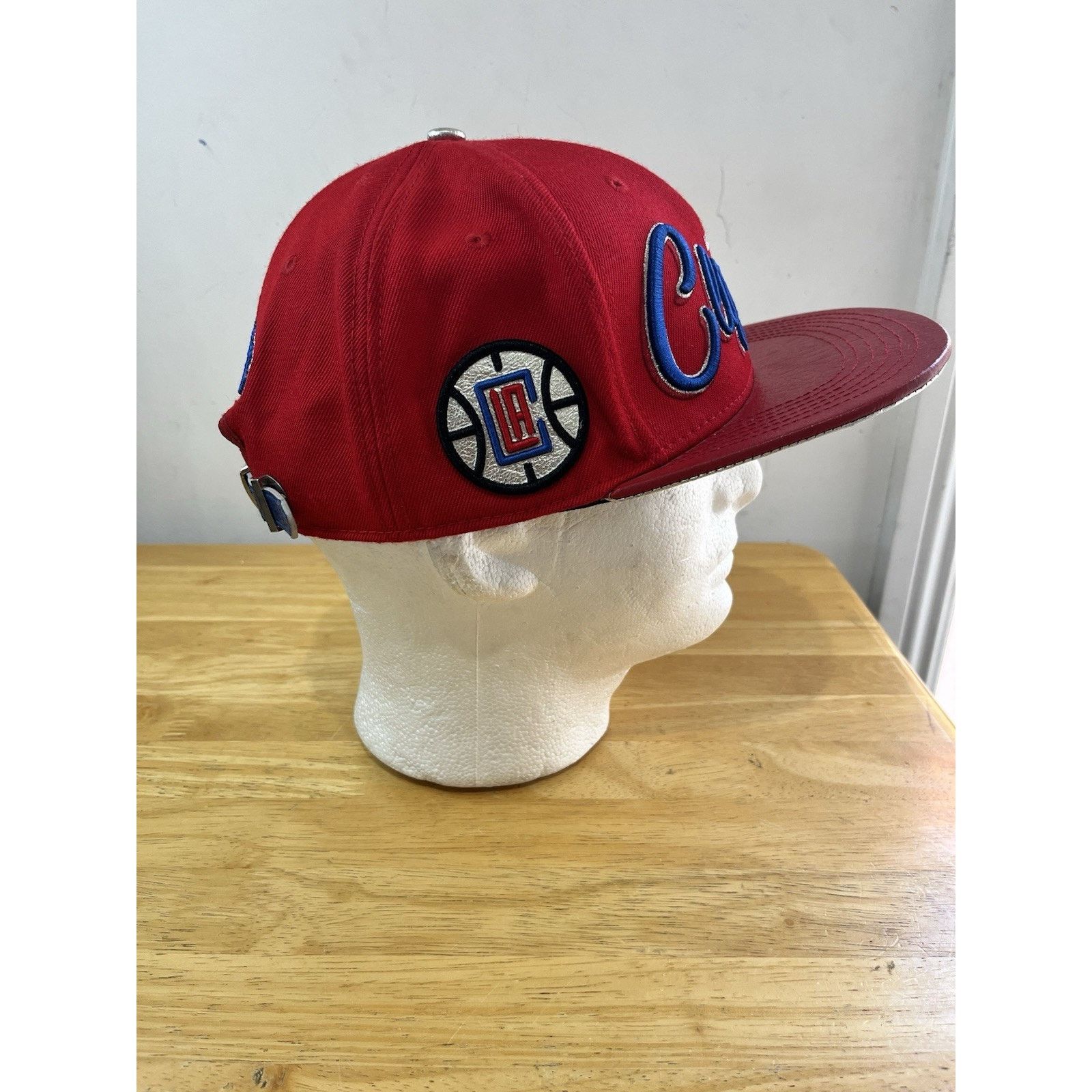 Pro Standard LA Clippers Red Hat Leather Bill NBA Pro Standard Leather Size ONE SIZE - 4 Thumbnail