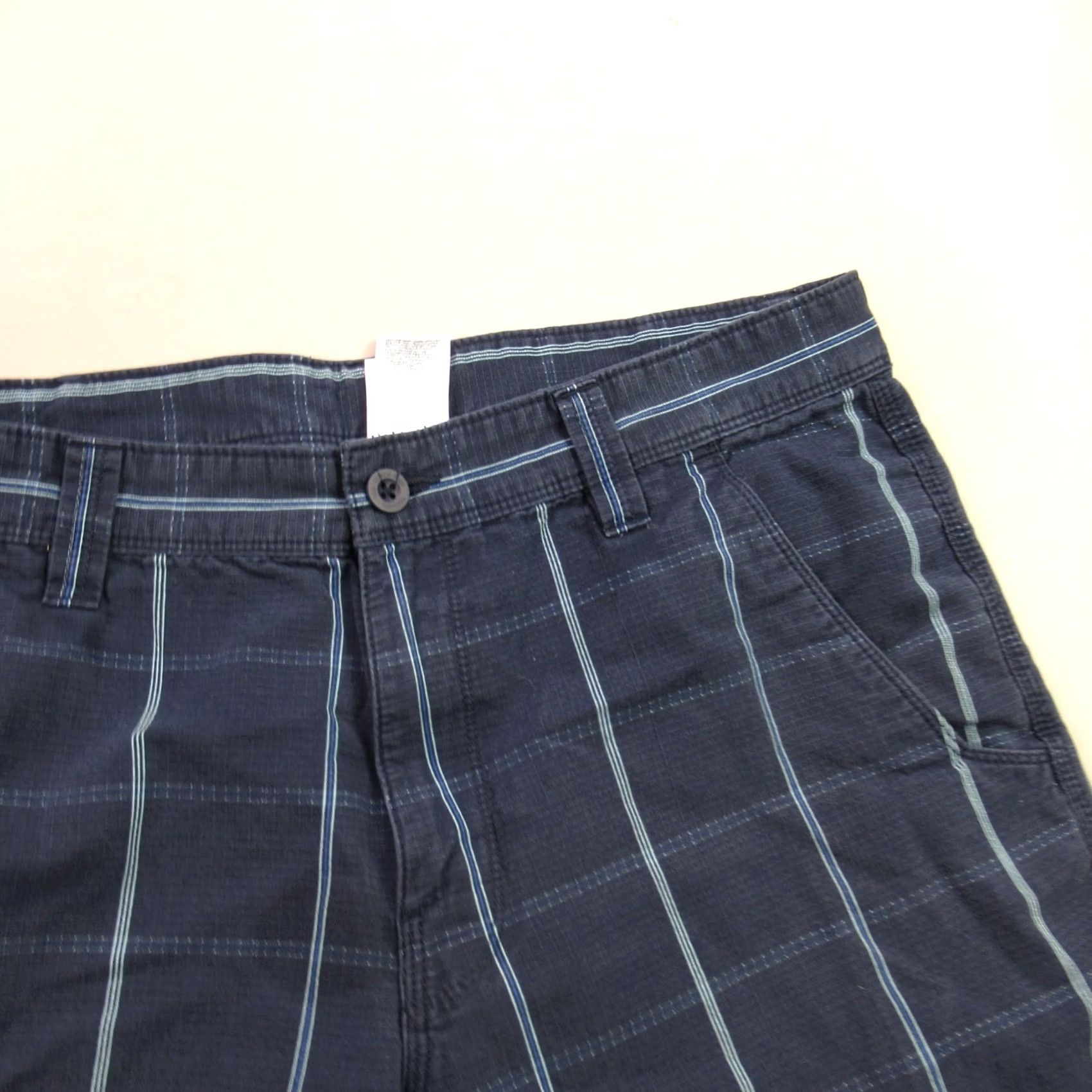 The North Face The North Face Shorts Mens 34 Pockets Casual Lightweight Outdoors Blue Chino Size US 34 / EU 50 - 2 Thumbnail
