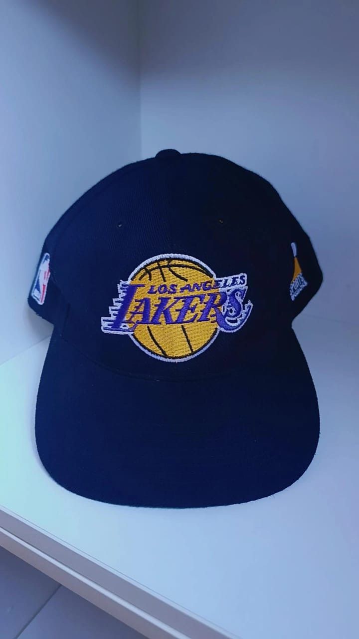 Sports Specialties Vintage Los Angeles Lakers Cap – Sports Specialties 90s Size ONE SIZE - 1 Thumbnail