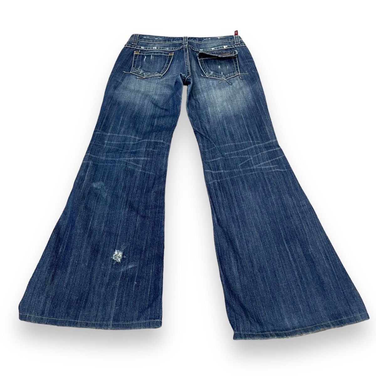 Le Grande Bleu (L.G.B.) 🇯🇵 JAPANESE SUPER FLARE BUTTON FLY WASHED DENIM PANTS Size US 30 / EU 46 - 2 Thumbnail