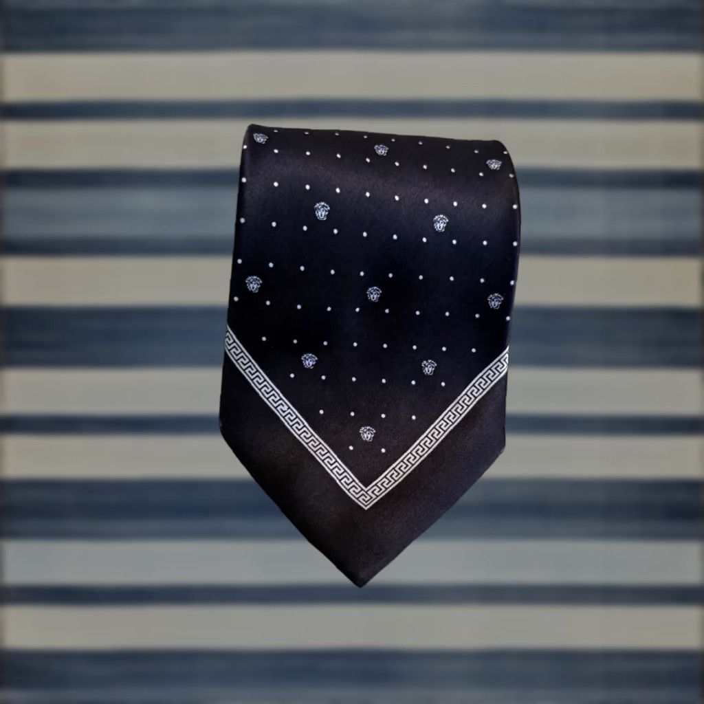 Versace VINTAGE Versace Tie Men Silk Blue 60in Medusa Head Made in Italy Flawed Size ONE SIZE - 1 Thumbnail
