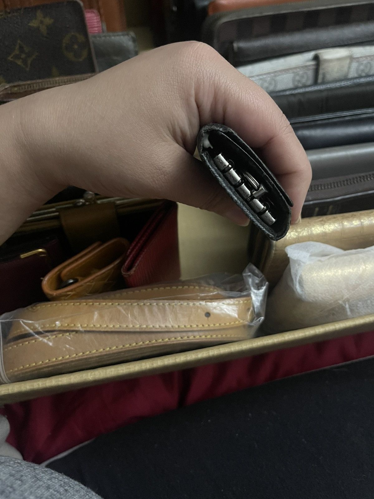 Burberry VINTAGE Burberry x Nishikawa Japan “Deluxe” Key & ID Case Size ONE SIZE - 4 Thumbnail