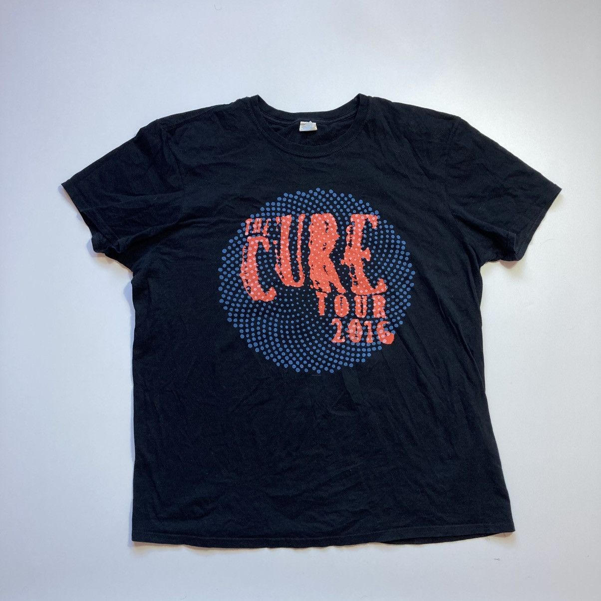 Band Tees the cure tour 2016 new wave post punk rock band tee Size US XL / EU 56 / 4 - 1 Thumbnail