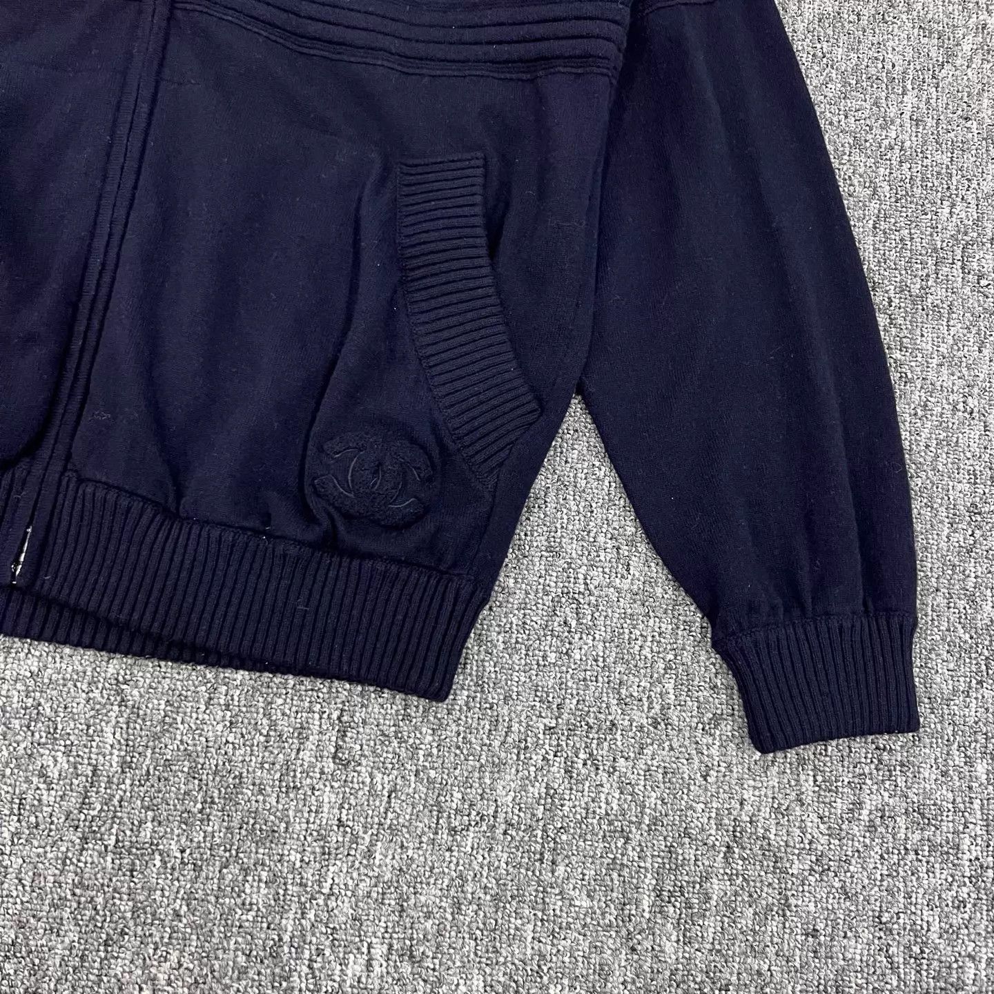 Chanel Chanel CC Navy Knit Zip-Up Jacket 44 99 New Size L / US 10 / IT 46 - 4 Thumbnail