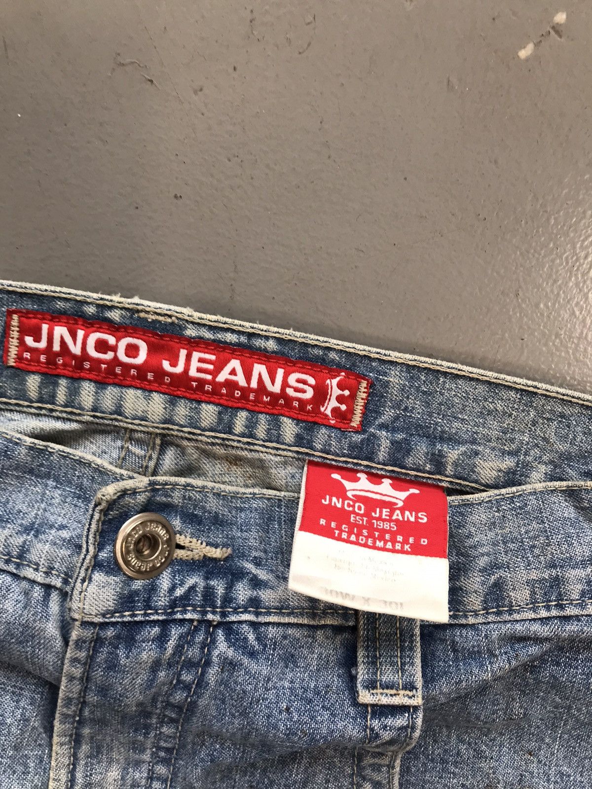 JNCO × Southpole × Vintage Vintage Jnco crown 👑 embroidered baggy fit denim Size US 28 / EU 44 - 4 Thumbnail