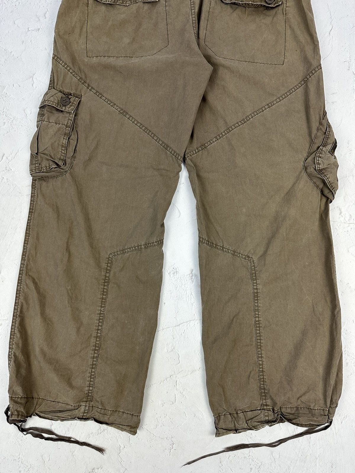 Vintage Y2K Vintage Cargo Pants Size 36" / US 14 / IT 50 - 8 Thumbnail