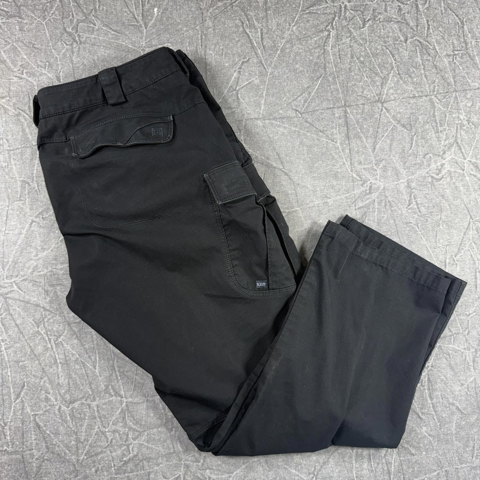 Other 5.11 Tactical Pants Men's 18 Black Size US 34 / EU 50 - 1 Thumbnail