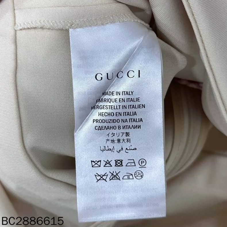 Gucci Ruffled Pearl Button Dress by GUCCI-2506 Size S / US 4 / IT 40 - 5 Thumbnail