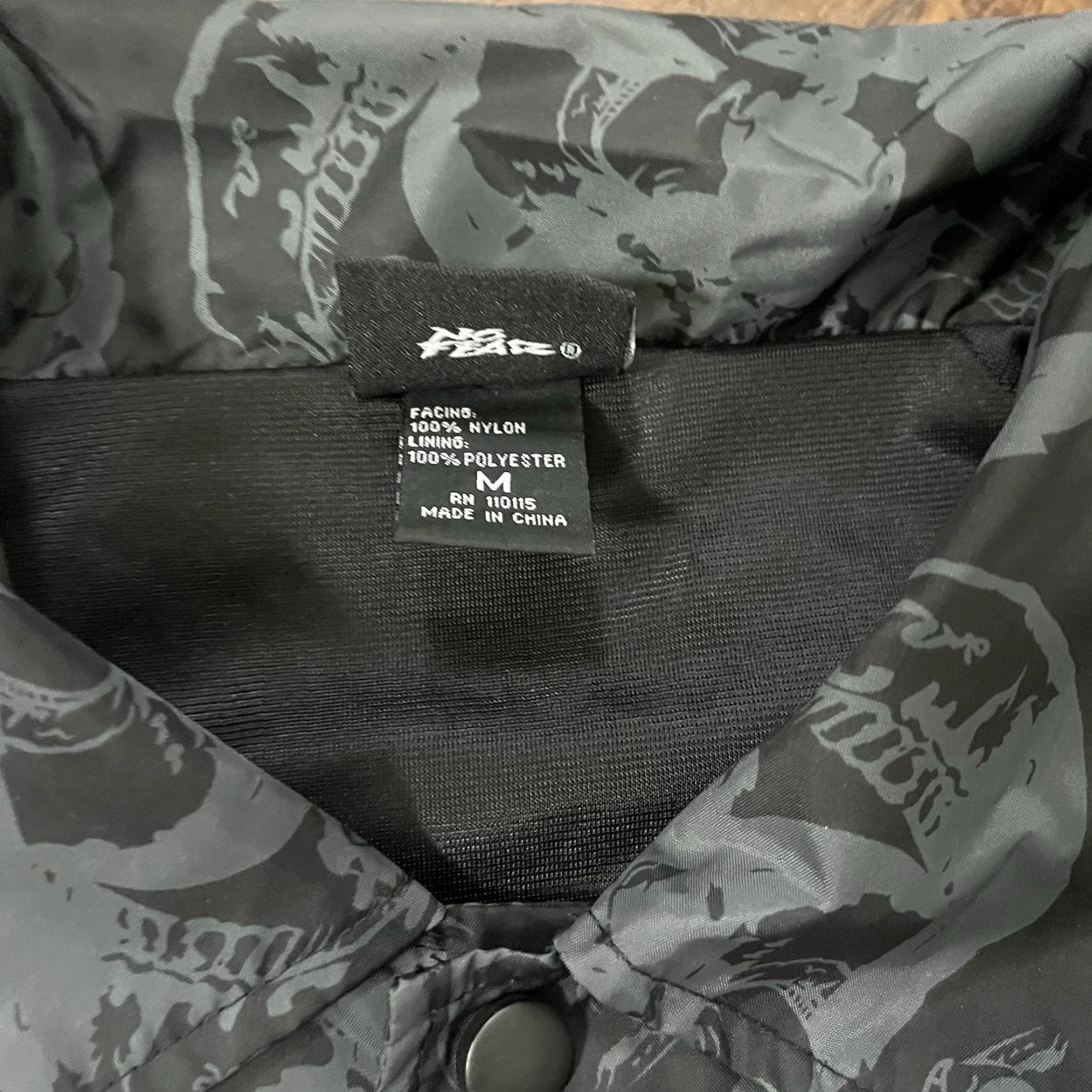 No Fear VINTAGE No Fear Windbreaker Jacket Men M Black Skull AOP Grunge Emo Motocross Descends Snaps 100% Nylon Size US M / EU 48-50 / 2 - 5 Thumbnail