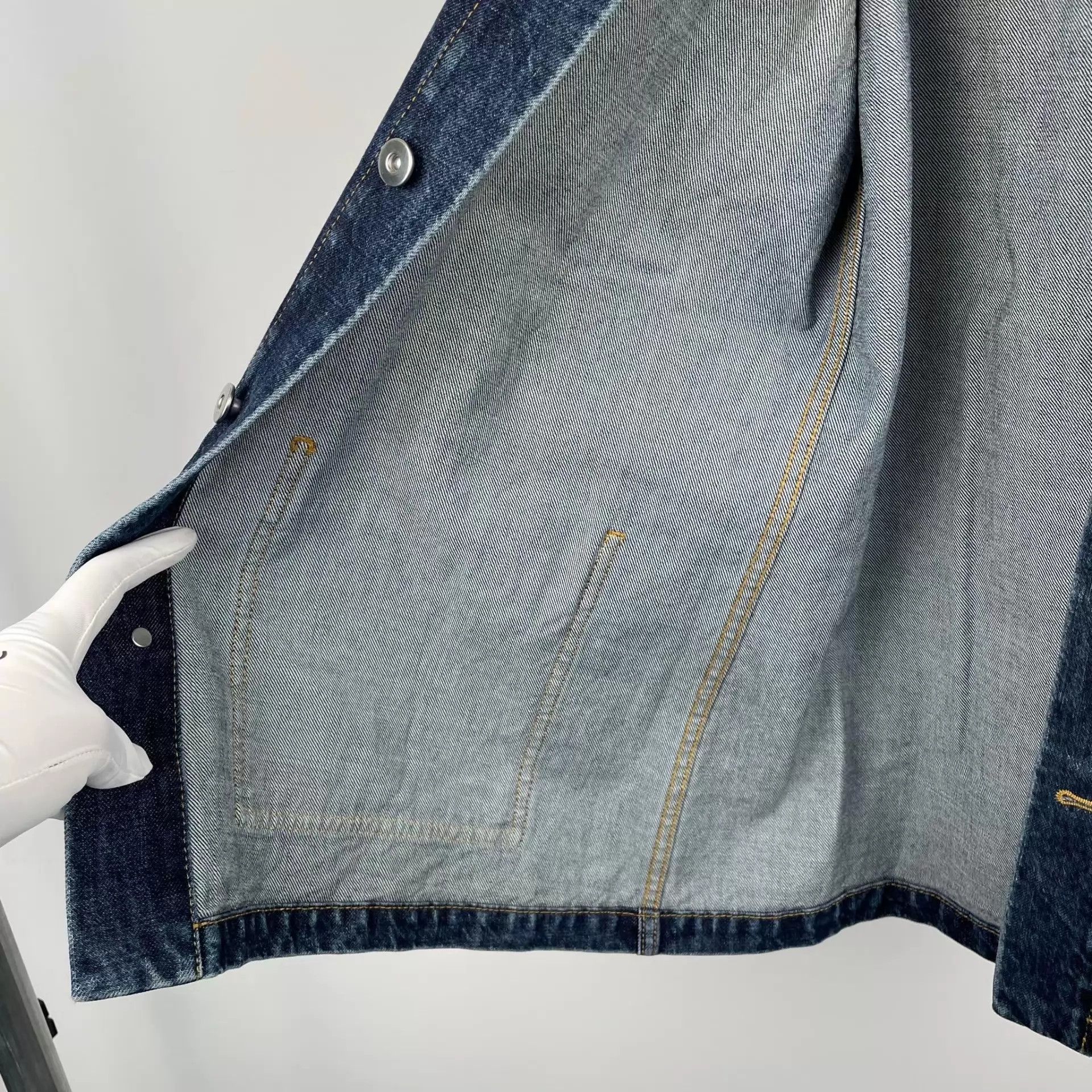 Bottega Veneta BV Blue Denim Shacket 260402VZZWS12 Size US S / EU 44-46 / 1 - 9 Thumbnail