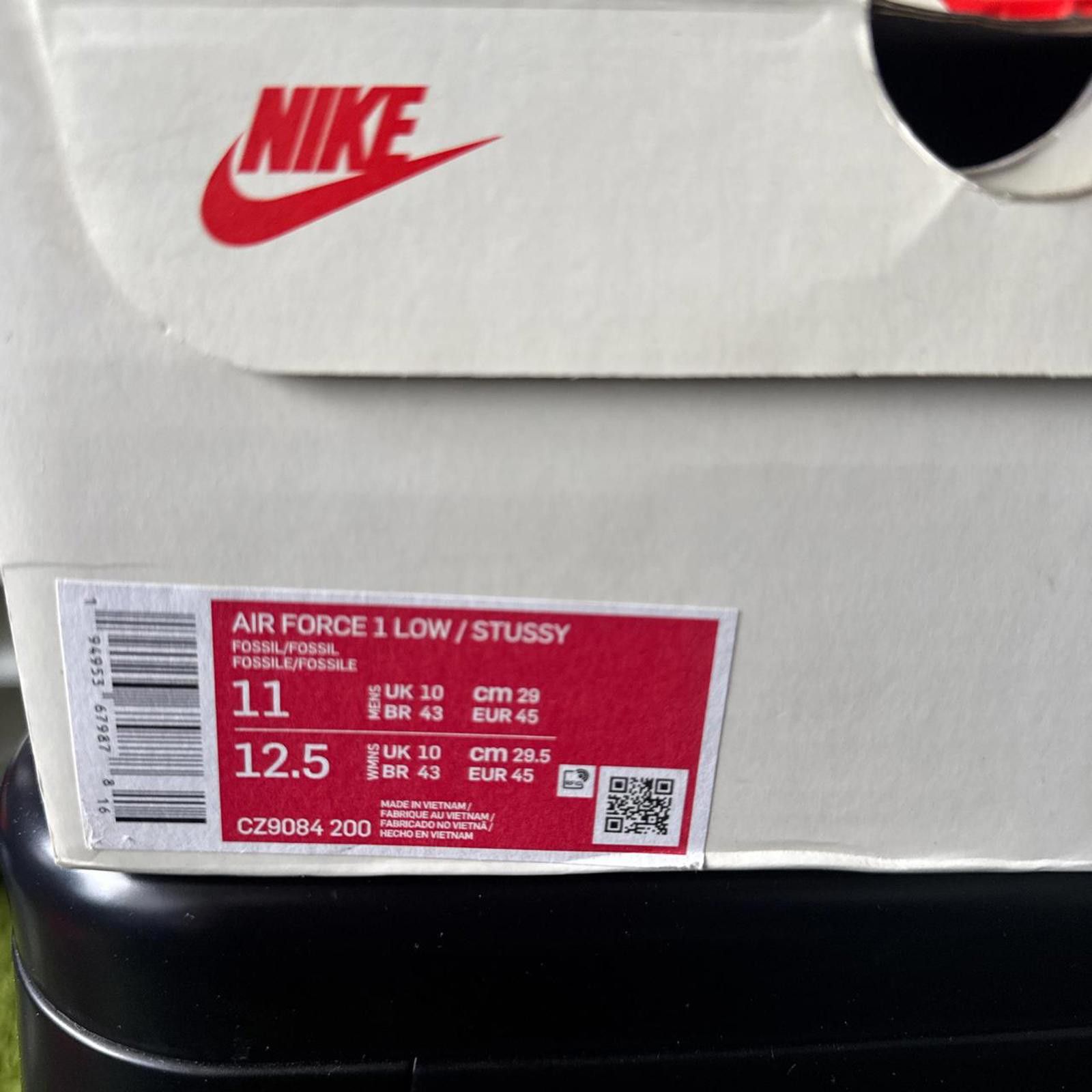 Nike NIKE Air Force 1 Low / Stussy (2020) Size US 11 / EU 44 - 2 Thumbnail