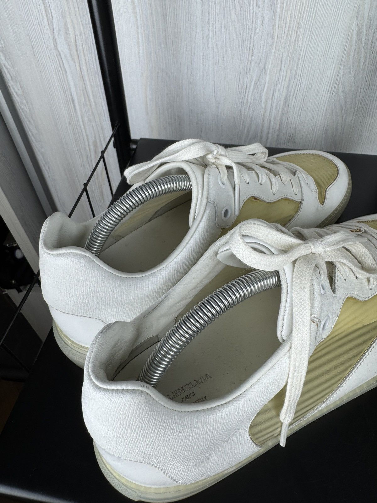 Balenciaga MENS BALENCIAGA WHITE LEATHER LACE-UP SNEAKERS EU 42 341772 Size US 9 / EU 42 - 16 Thumbnail