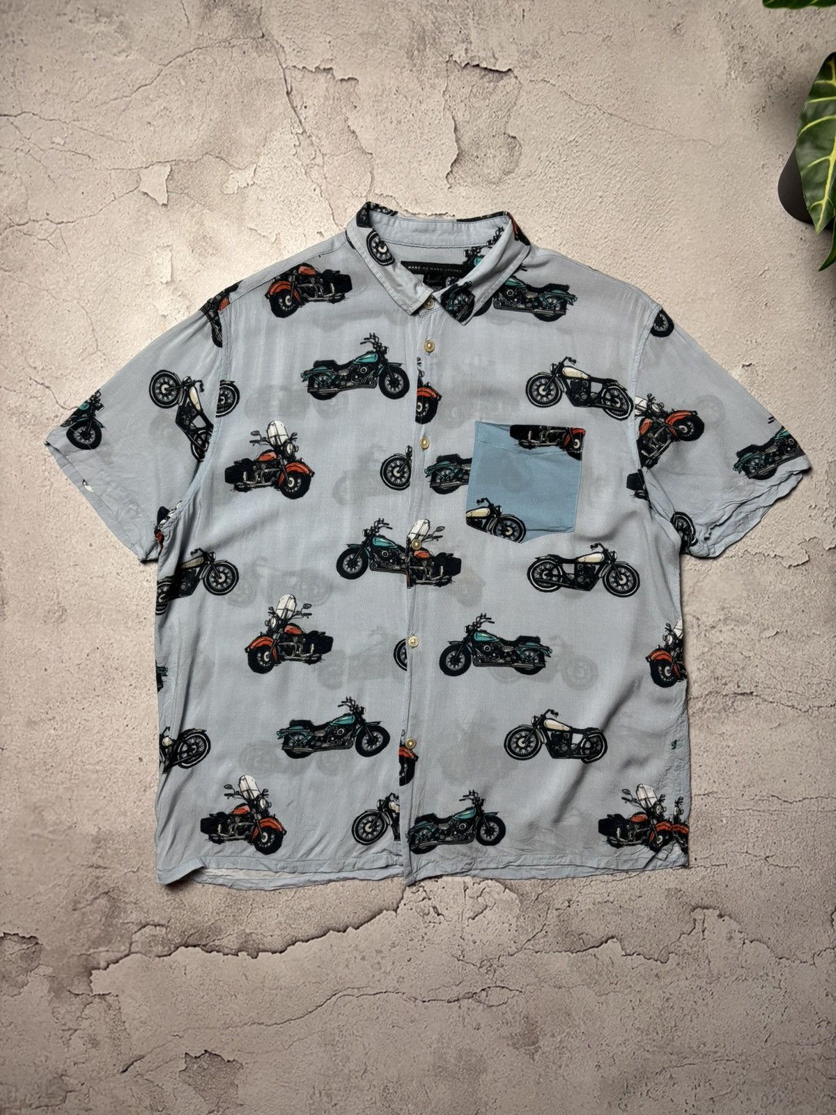 Marc by Marc Jacobs Marc By Marc Jacobs Shirt Mens L Blue Motorcycle Print Size US L / EU 52-54 / 3 - 1 Thumbnail