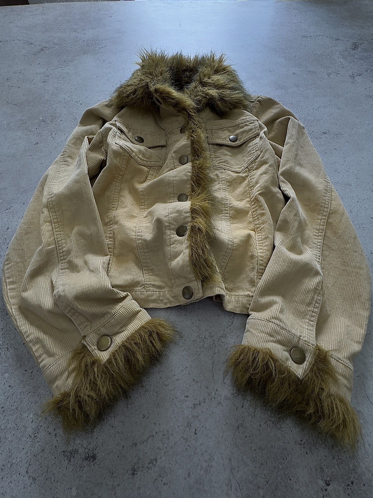 Junya Watanabe Vintage 00s Fur Corduroy Archival Japanese Jacket Size US S / EU 44-46 / 1 - 1 Thumbnail
