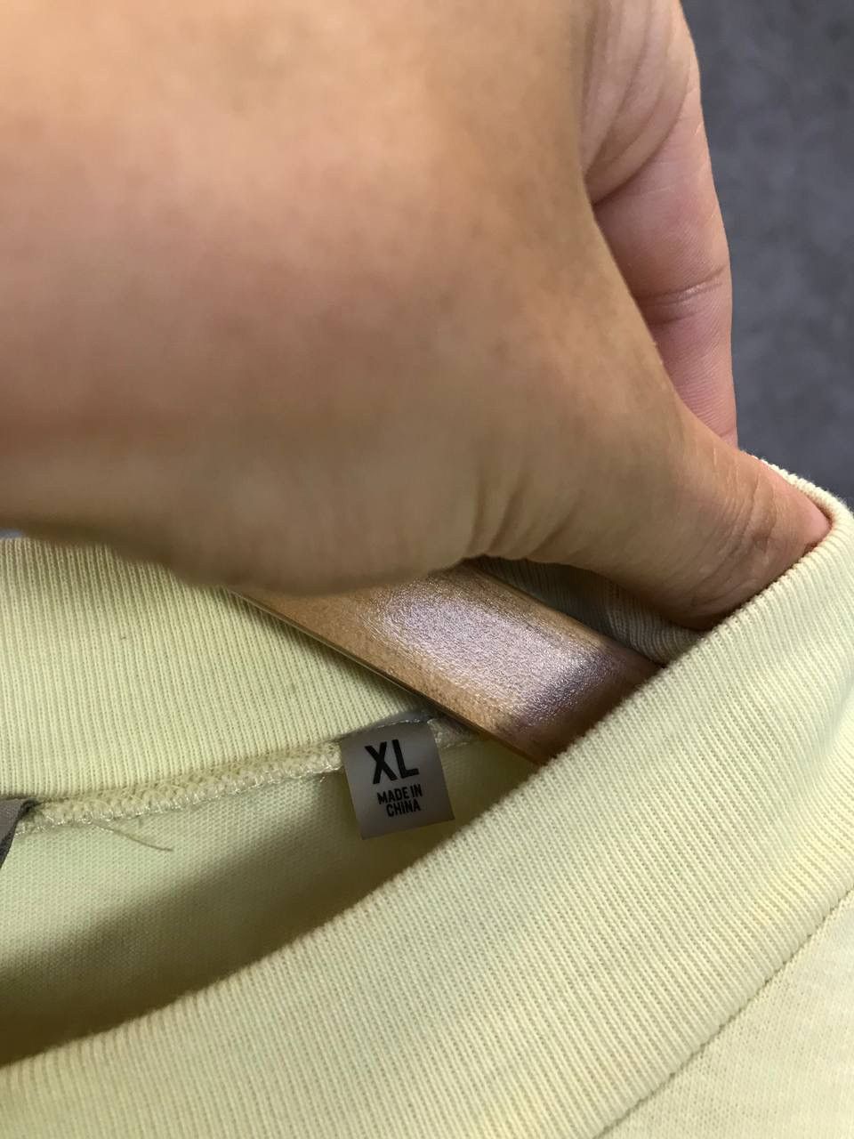 Essentials Essentials FOG Fear of God logo tee Size US XL / EU 56 / 4 - 5 Thumbnail