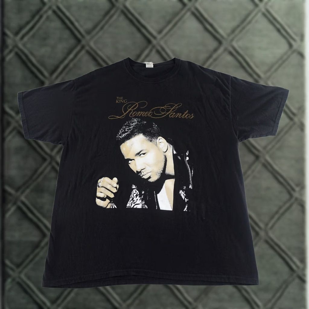 Fruit Of The Loom Romeo Santos T-shirt Mens XL Black Disney? Size US XL / EU 56 / 4 - 1 Thumbnail