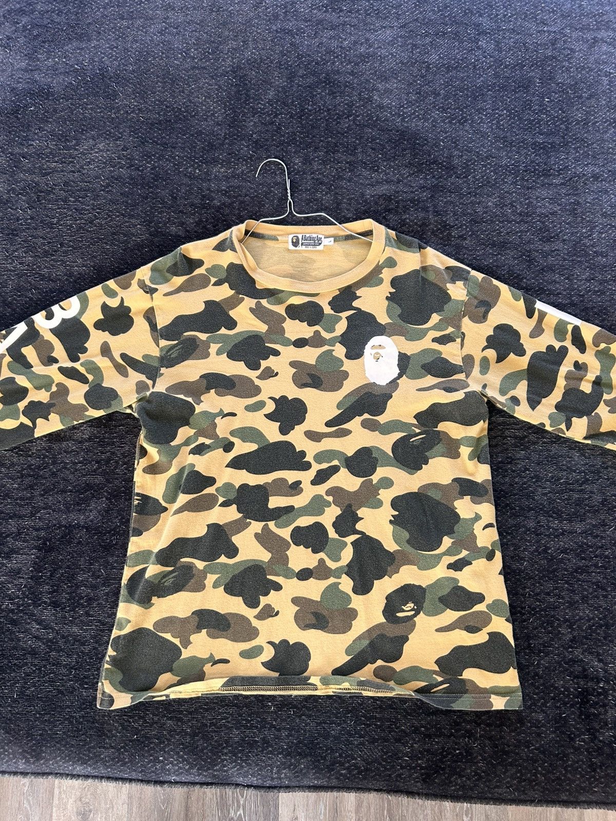 Bape Bape Camo Long Sleeve T-Shirt (L) Size US L / EU 52-54 / 3 - 1 Thumbnail