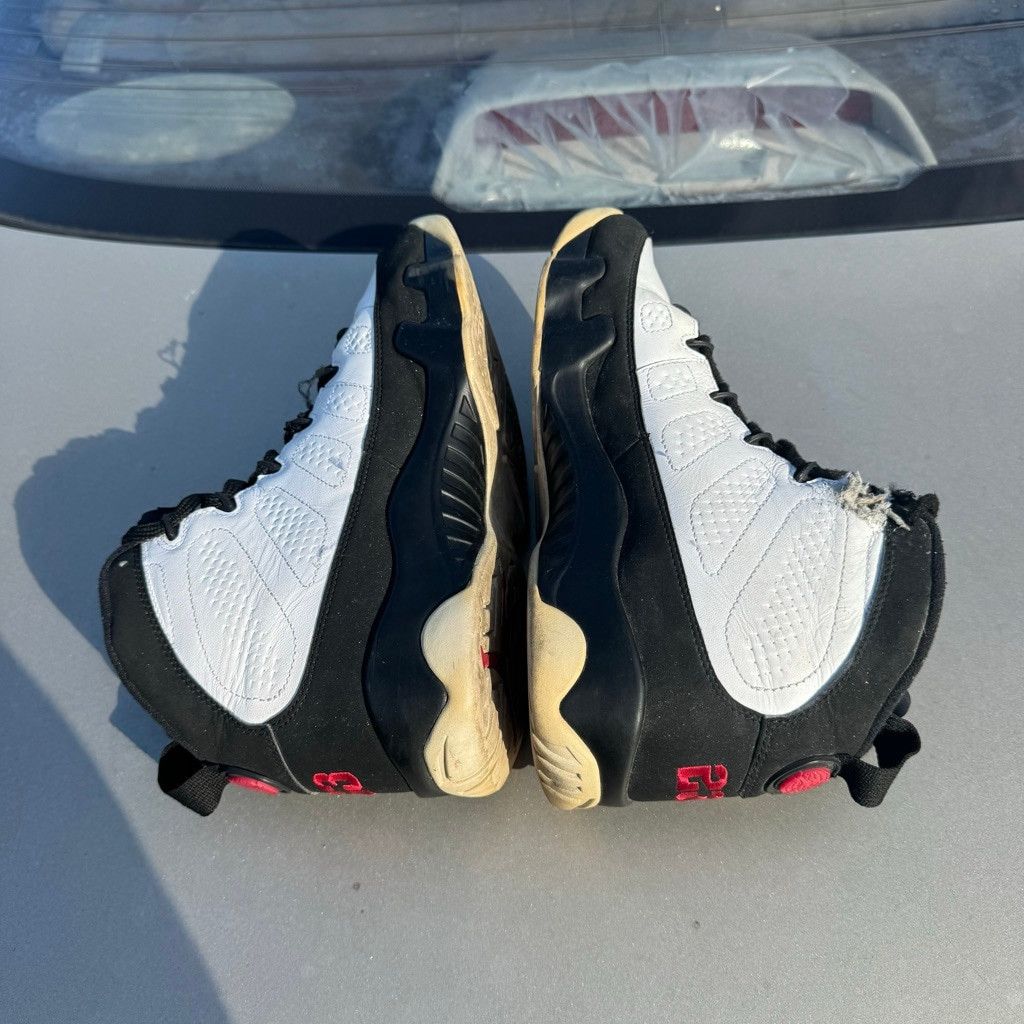 Jordan Brand 2016 Nike Air Jordan Retro 9 Playoff Space Jam Size 10 Size US 10 / EU 43 - 5 Thumbnail