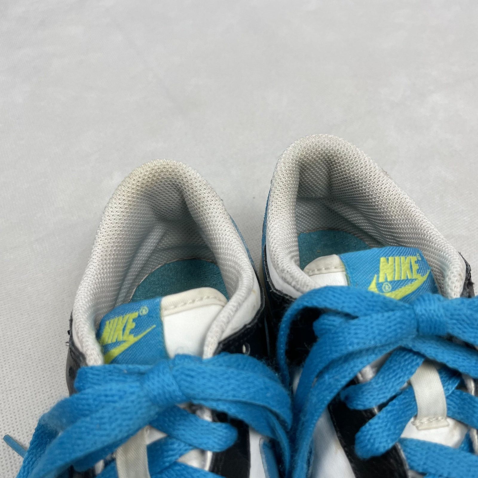 Nike Nike Dunk Low GS 310569-147 White/Orion Blue Sneaker Size 4Y Size US 4 / IT 34 - 10 Thumbnail