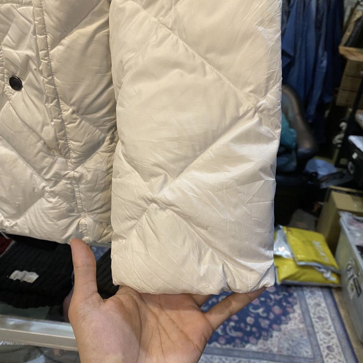 Burberry Burberry Brit White Diamond Quilted Jacket Classic Puffer Size US S / EU 44-46 / 1 - 7 Thumbnail