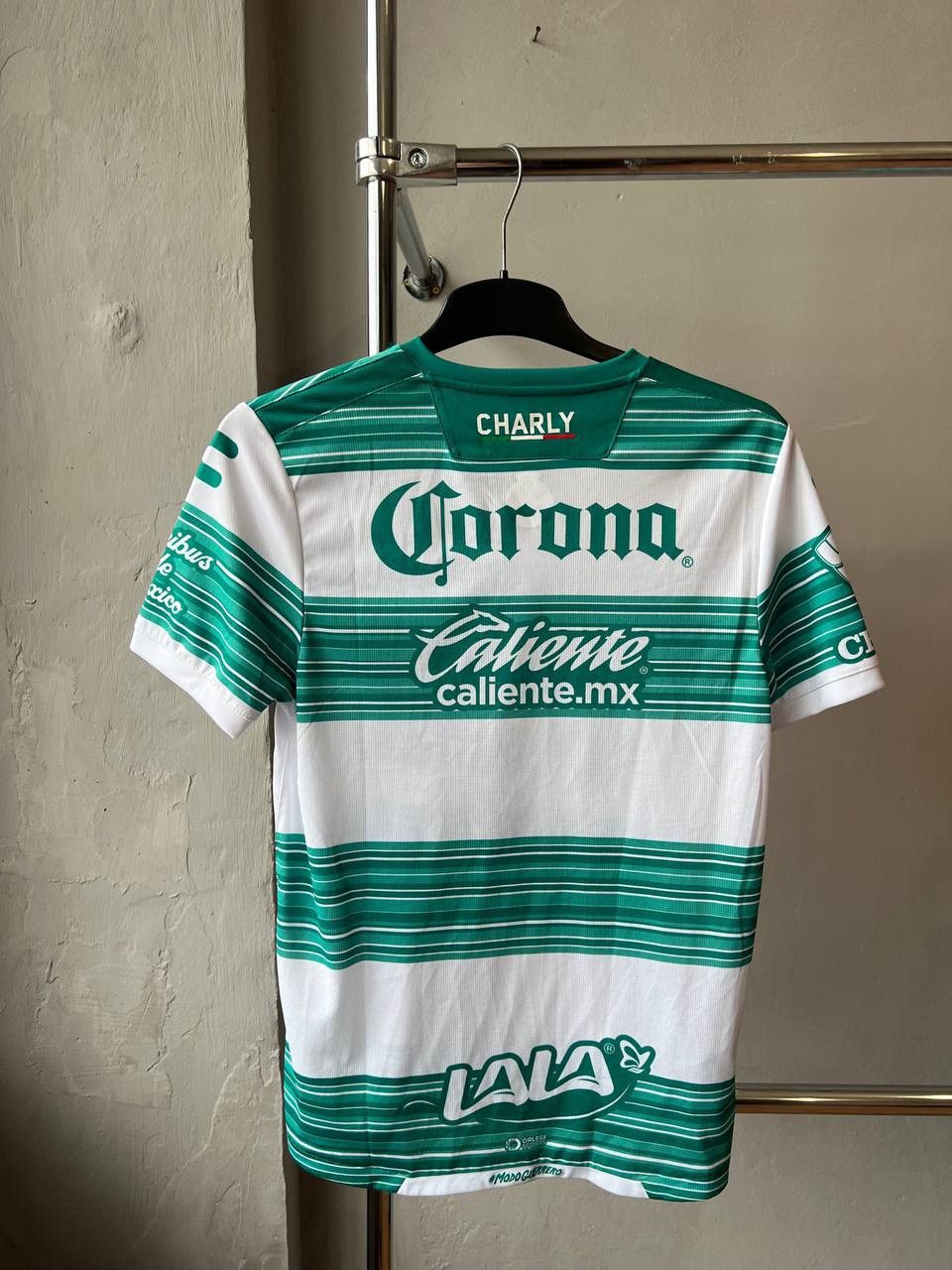 Sports Specialties 2021/22 SANTOS LAGUNA HOME RARE SOCCER JERSEY SHIRT CHARLY Size US S / EU 44-46 / 1 - 11 Thumbnail