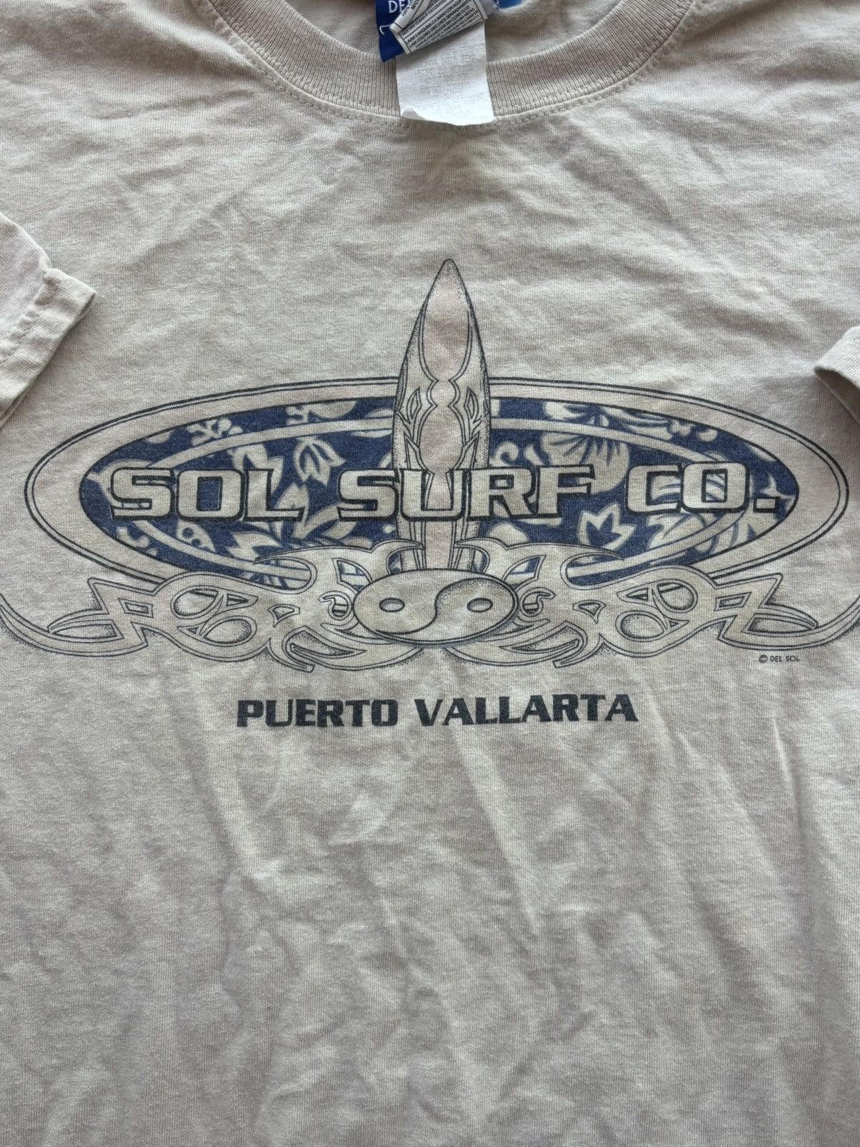 Vintage Vintage surfer del sol puerta Vallarta 2000s exclusive tee Size US XL / EU 56 / 4 - 2 Thumbnail