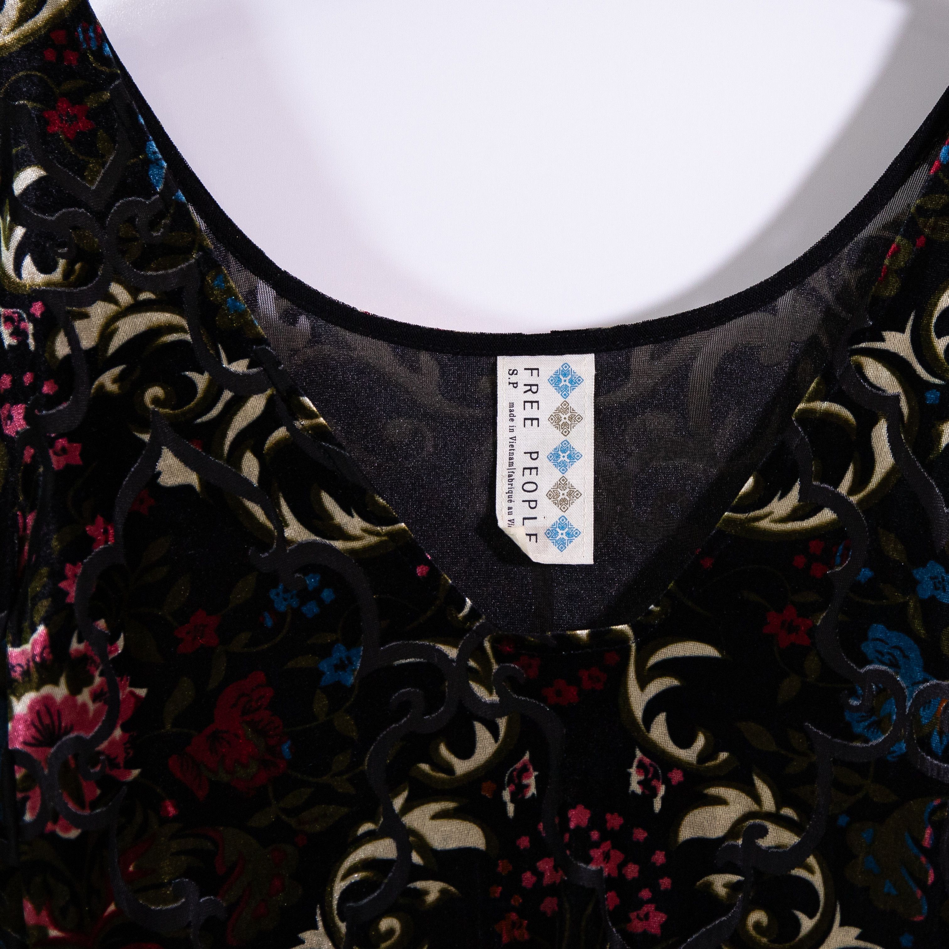 Free People Free People Velvet Velour Burnout Floral Size S / US 4 / IT 40 - 2 Thumbnail