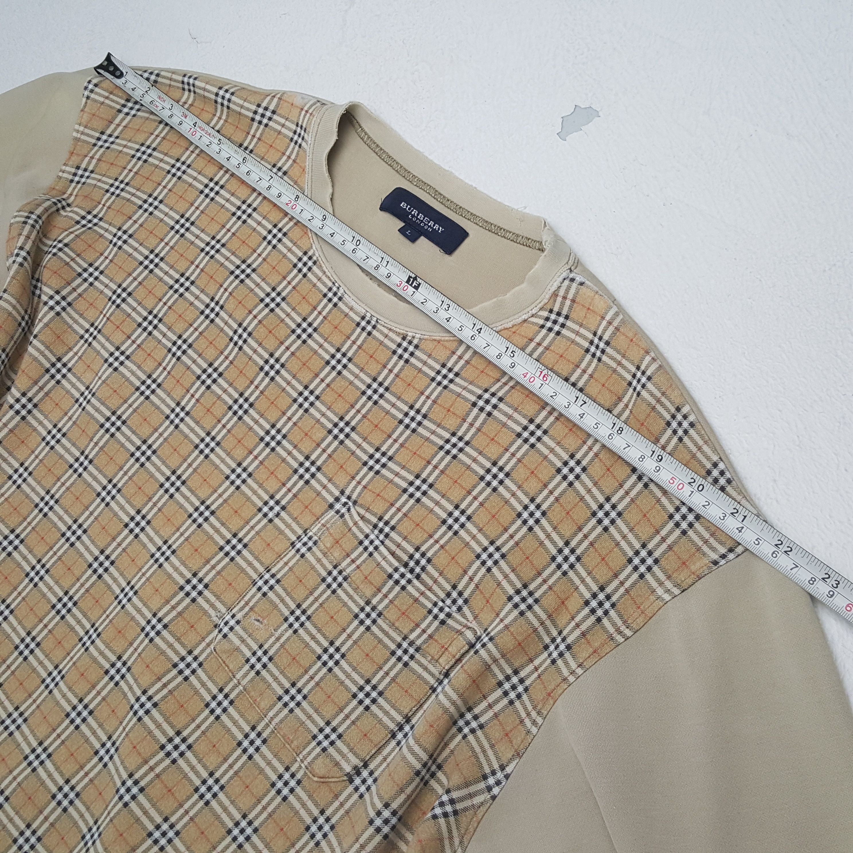 Burberry Vintage BURBERRY LONDON Nova Check Distressed Sweatshirt Size US L / EU 52-54 / 3 - 5 Thumbnail