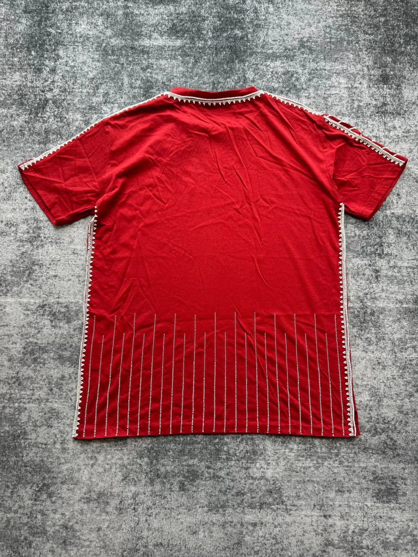Valentino Valentino Red Beaded Short Sleeve Top. Size L / US 10 / IT 46 - 2 Thumbnail